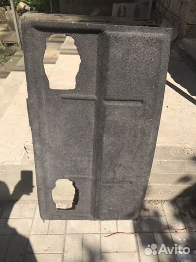 Задняя полка багажника ваз