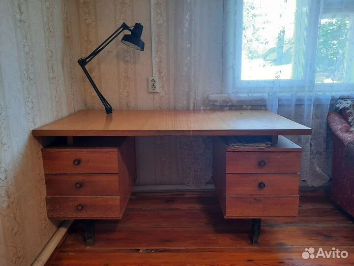 Стол письменный бу бесплатно
