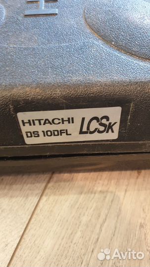 Шуруповерт Hitachi DS 10DFL