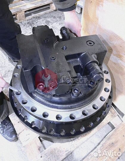 Бортовой редуктор Doosan DX420LC-3 170401-00069E