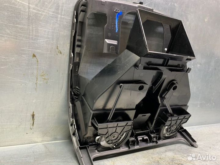 Дефлектор воздушный Volkswagen Golf V 2003-2009