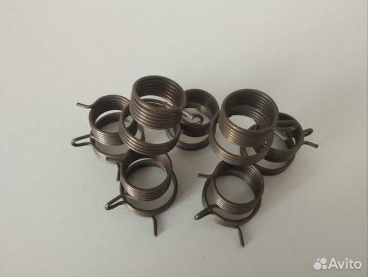Возвратная пружина дроссельной заслонки 03F133062B