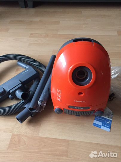 Пылесос Scarlett