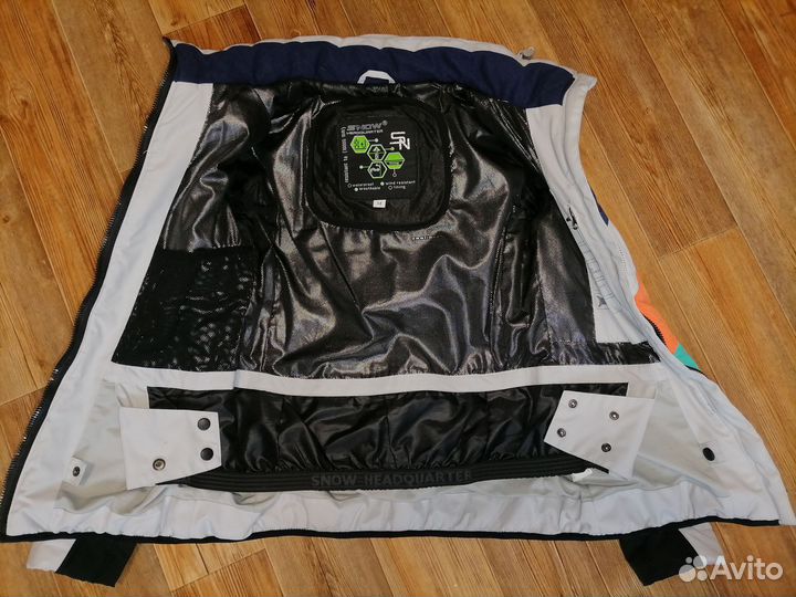 Горнолыжный костюм женский