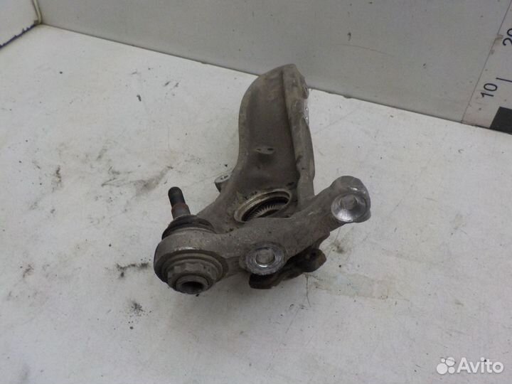 Б/У Кулак передний левый BMW 7 G11-G12 2019