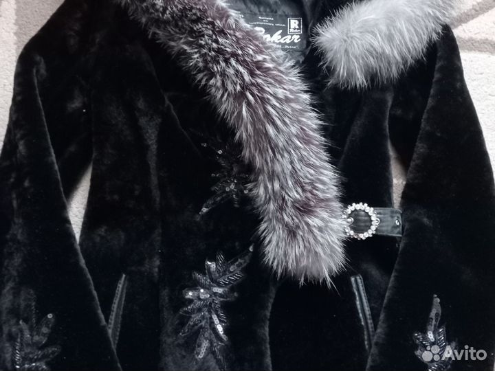 Шуба мутоновая с капюшоном