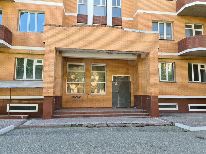 2-к. квартира, 77 м², 4/7 эт.