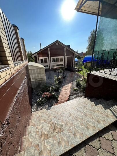 Дом 233,4 м² на участке 5,8 сот.