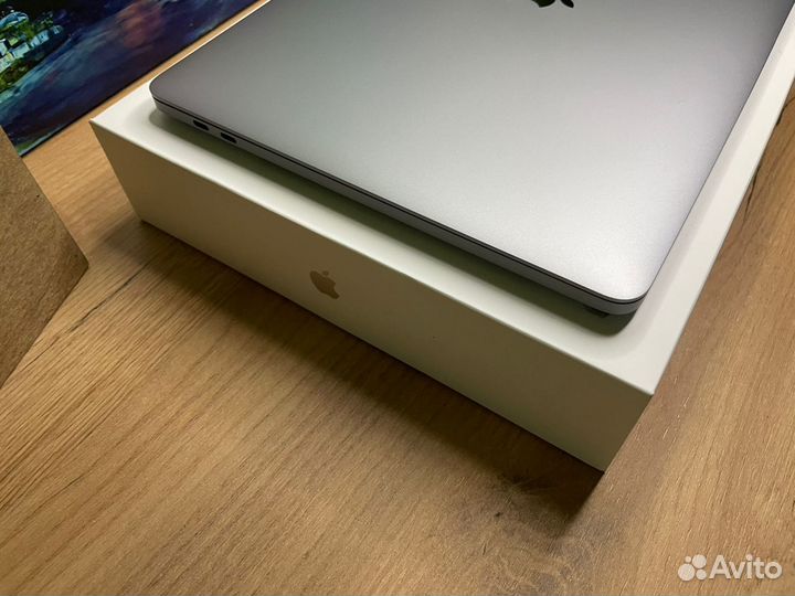 Macbook Pro 13 2020 i7 32gb Ростест Топовый