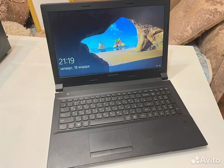 Ноутбук Lenovo B50-70 Pentium 3558U