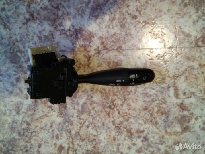 Подрулевой переключатель Suzuki swift