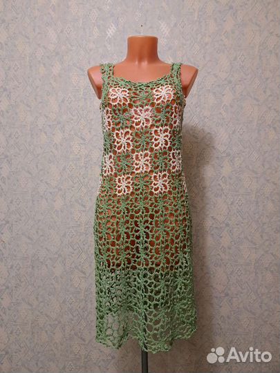 Платье вязанное крючком