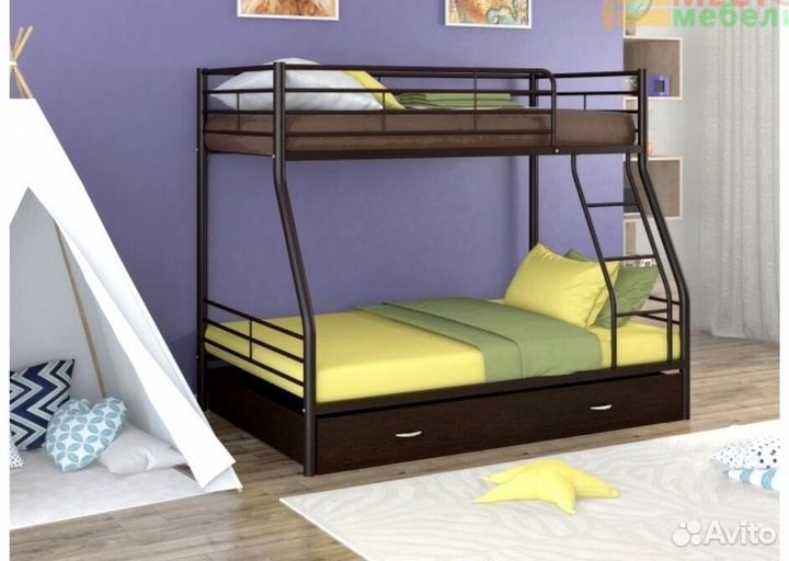 Двухъярусная кровать металлические