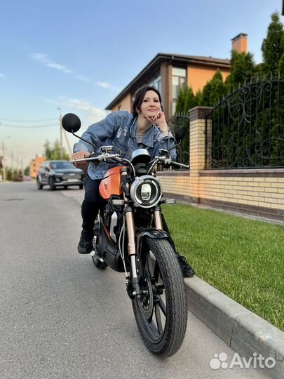 Super Soco TC Max 2023 (оранжевый)