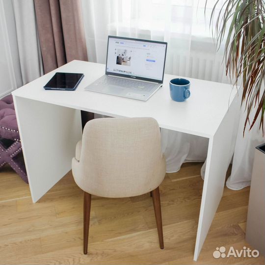 Компьютерный стол новый