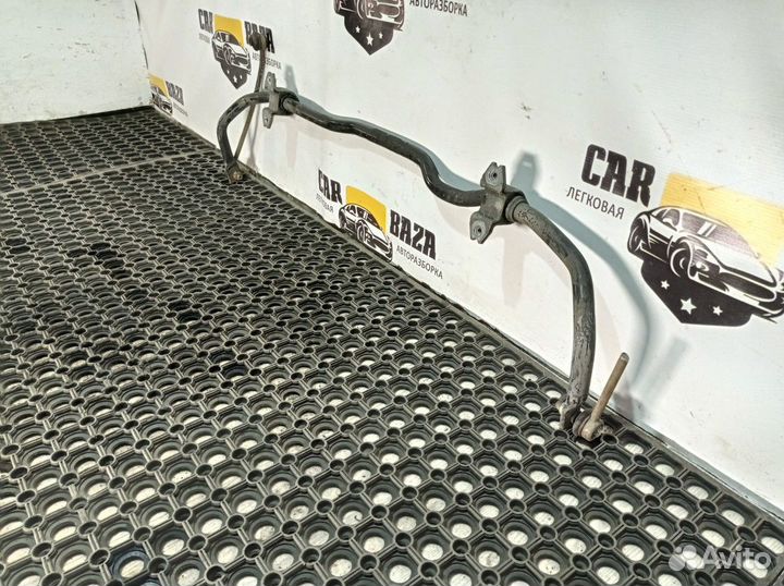 Стабилизатор передний