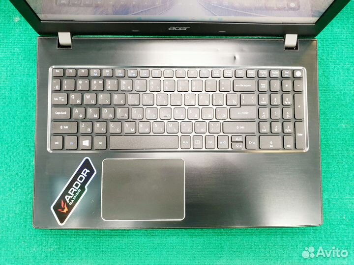 Ноутбук Acer Core i3 940MX