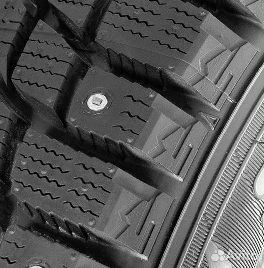 Dunlop SP Winter Ice 02 185/65 R14 90T