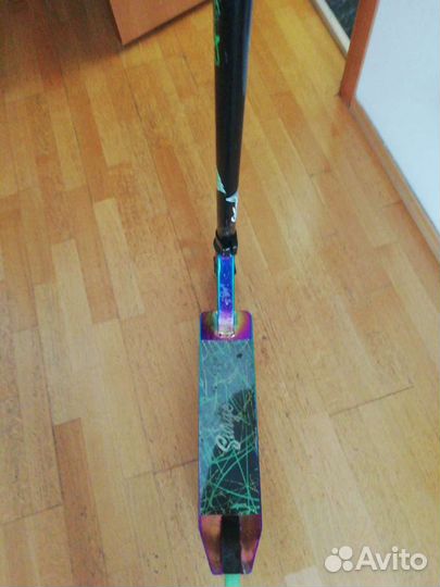 Трюковой самокат