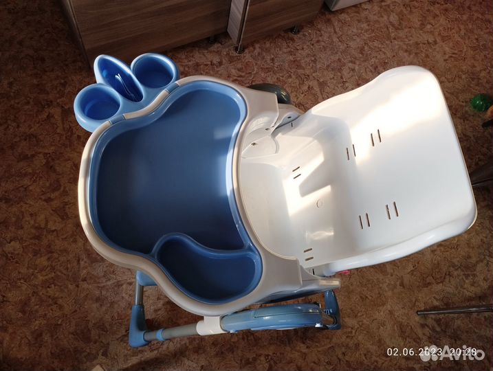 Детский стульчик для кормления