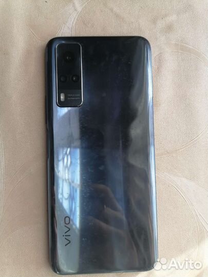 Телефон vivo y31