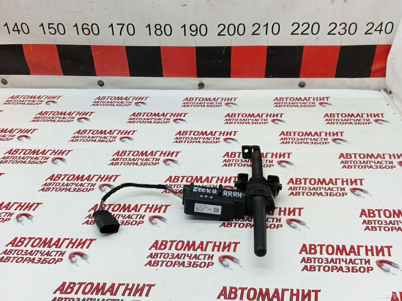 Доводчик двери задней правой Zeekr 001