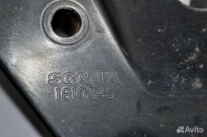 Замок кабины, правый scania P-series (01.04)