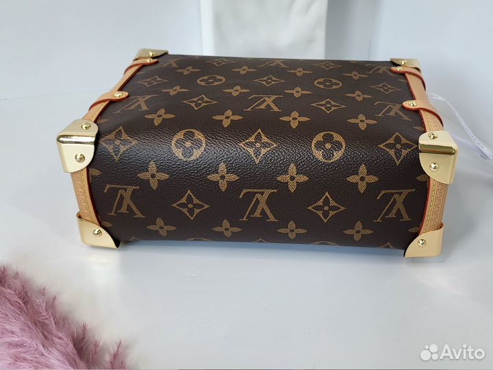 Сумка хобо Louis Vuitton