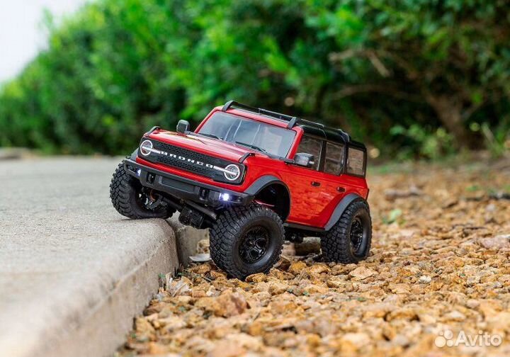 Traxxas TRX-4M 1/18 ford bronco crawler