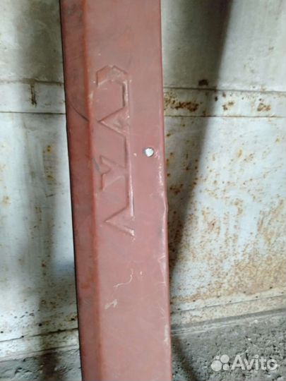 Капот облицовка луаз 967 969