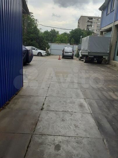 Здание, 600 м²