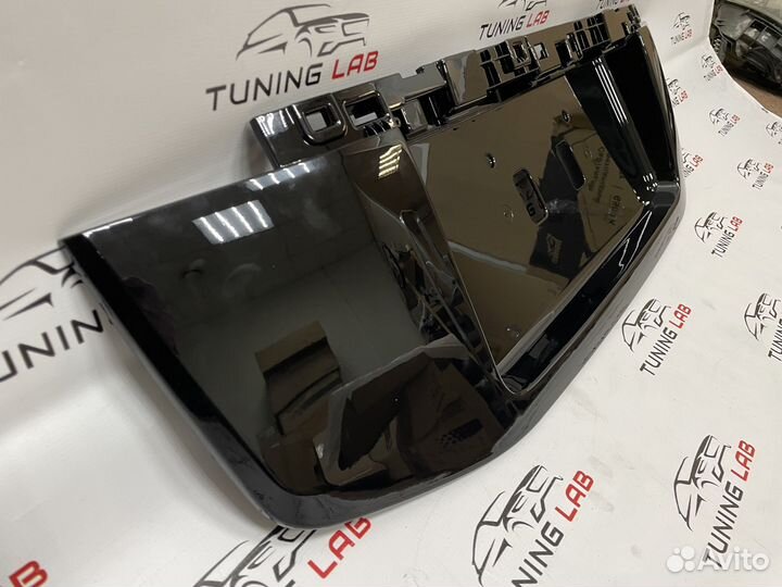 Prado 150 Подномерник задний 2014+