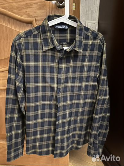 Рубашки мужские