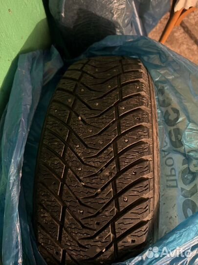 Yokohama Ice Guard IG65 215/65 R17