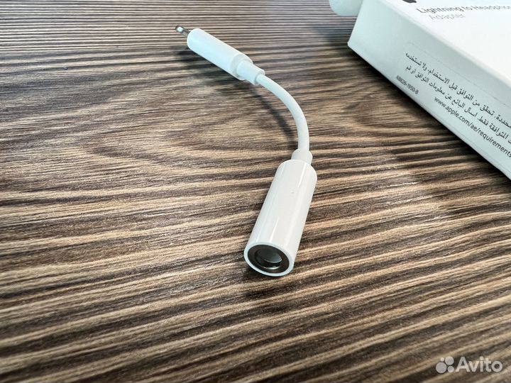 Переходник lightning 3.5 jack оригинал