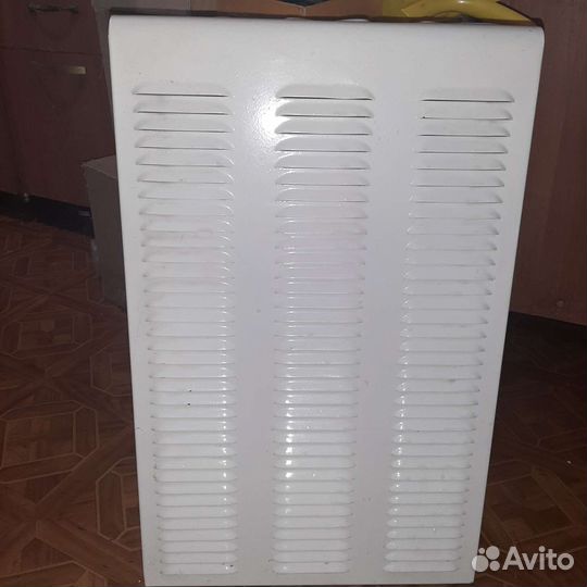 Экран для чугунной батареи