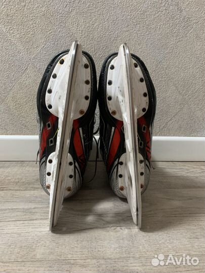 Хоккейные коньки bauer vapor 2x pro размер 7,5ее