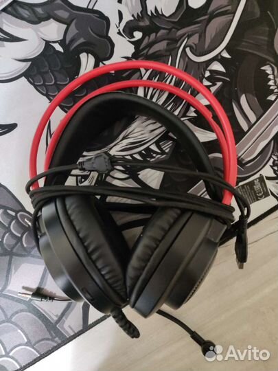 Игровые наушники с подсветкой