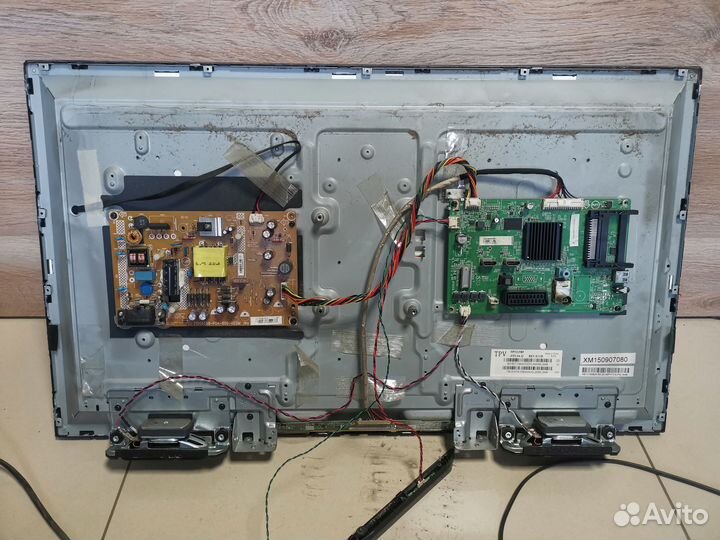Телевизор Philips 32PHT4100 (Разбор)(По запчастям)