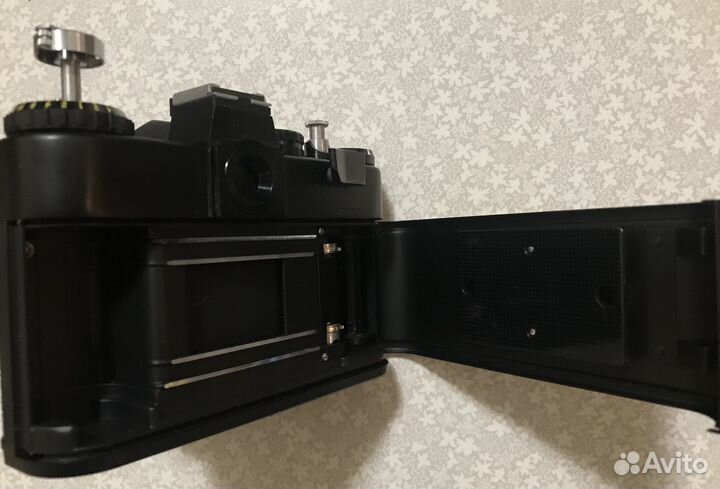 Советский фотоаппарат Зенит 11