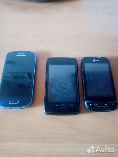 Телефон Samsung