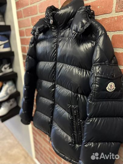 Пуховик Moncler Maya