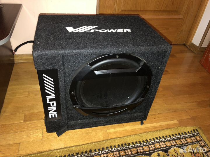 Alpine SWD-355 Alpine SWD-355 - Активный сабвуфер