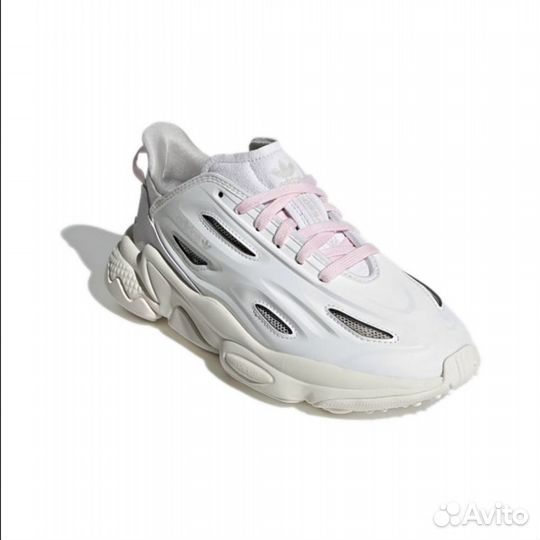 Adidas Ozweego “White & Soft Pink”