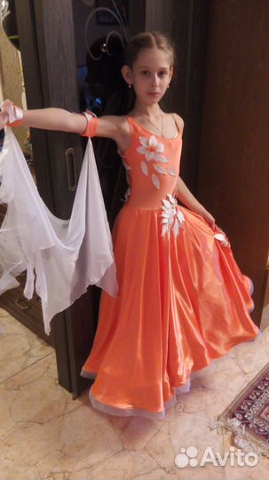 Платье для бальных танцев стандарт