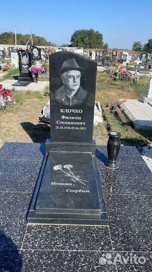 Памятники из гранита и мрамора