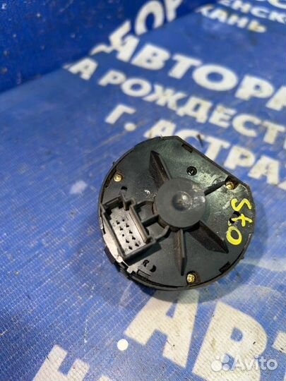 Переключатель света фар Audi A6C6 седан 2005