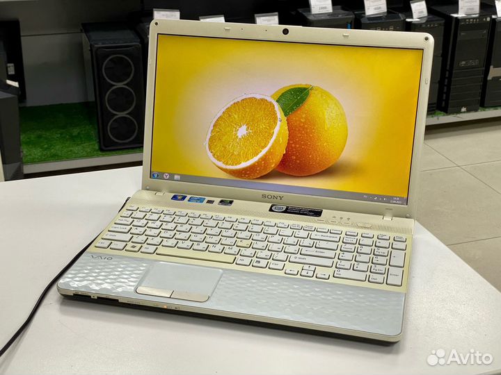Ноутбук Sony Vaio Core i3