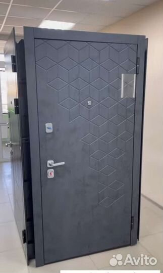 Дверь входная