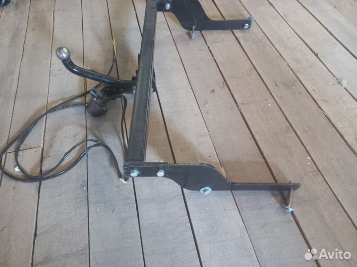 Фаркоп для Nissan Almera 2016 г